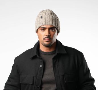 bonnet Pipolaki Pavel